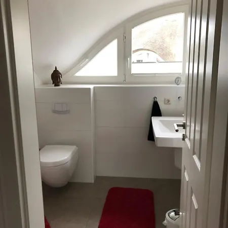 Semesterbostad Haus Eisvogel Prerow