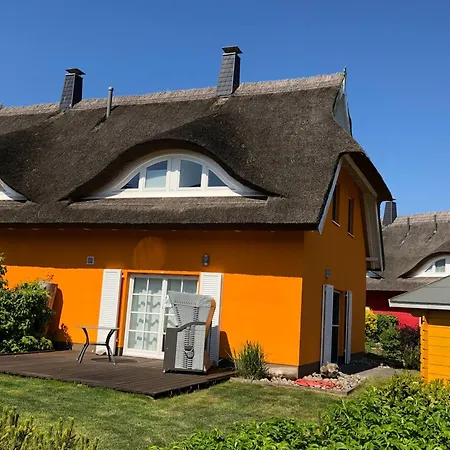 Semesterbostad Haus Eisvogel Prerow